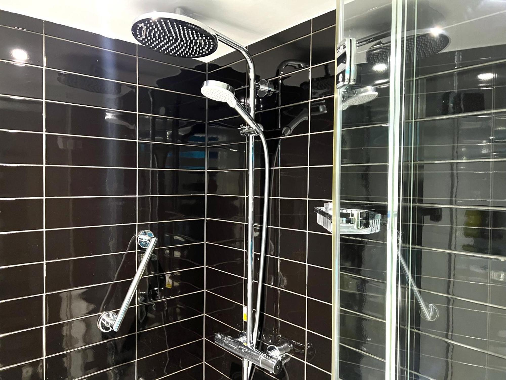 Express By Ihg Отель 3*