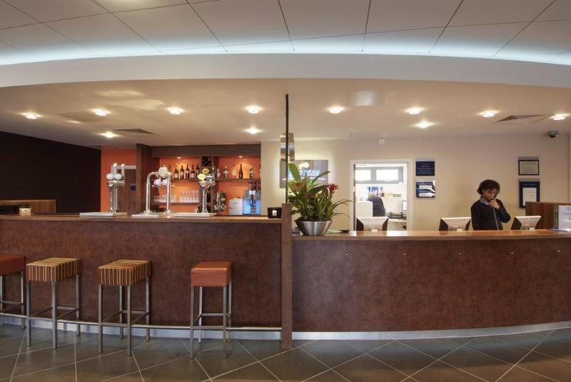 Express By Ihg Отель Виндзор